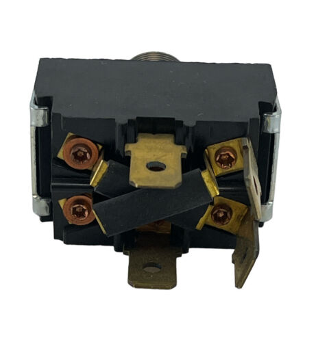 Agco Momentary DPDT Toggle Switch for 115-116-120 and 2XX Spra-Coupe - 6599331
