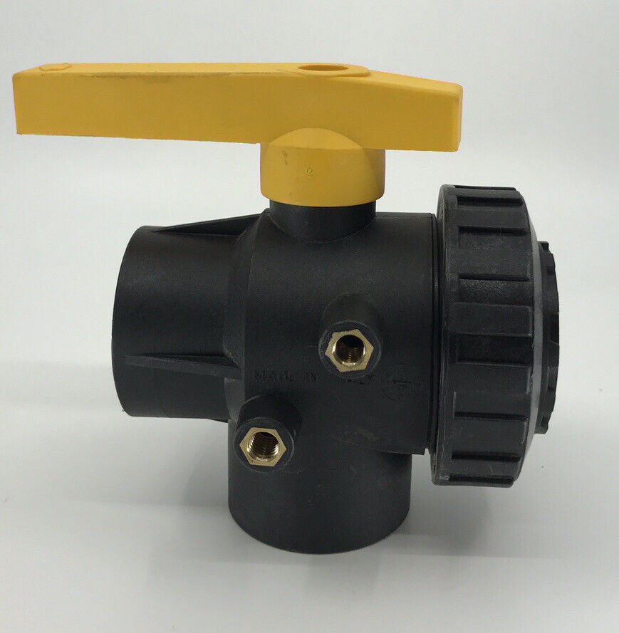 Hypro 1-1/4" FPT 3 Way Union Ball Valve - 9951-3125N