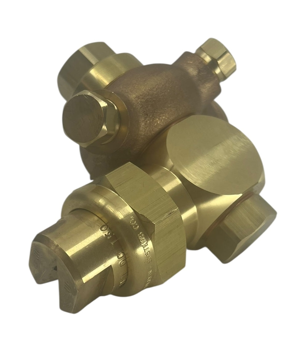 TeeJet Single Swivel Spray Nozzle, Off-Center Flat Spray Tip - 4629-3/4-TOC150