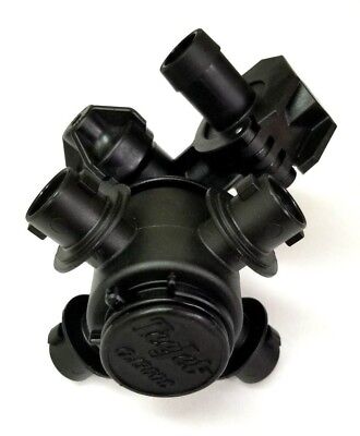 TeeJet 4 Outlet Nozzle Body 3/4" Shank - QJ364C-750-1-NYB