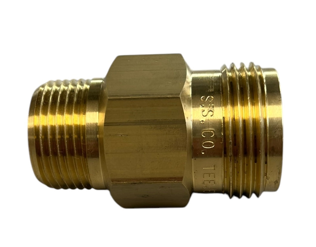TeeJet Boomless Off Center Brass Nozzle Body Part 3/4" MPT - CP3818