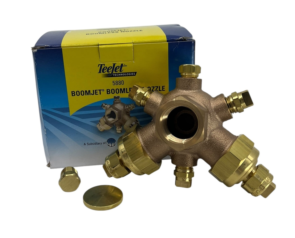 TeeJet Extra Wide Flat Spray BoomJet Boomless Nozzle - 5880-3/4-2TOC08