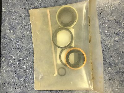 Agco Spra Coupe Hydraulic Cylinder Seal Kit 1.50 X 8.38 X 0.88 - 516449D1