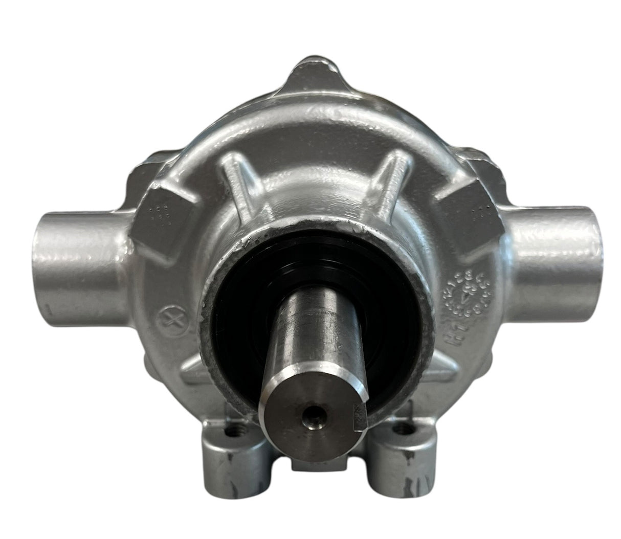 Hypro Cast Iron Silvercast 8 Roller Pump, 3/4" NPT, 15/16" Shaft, 22.5 GPM - 7560XL