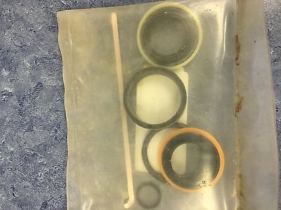 Agco Spra Coupe Hydraulic Cylinder Seal Kit 1.50 X 8.38 X 0.88 - 516449D1