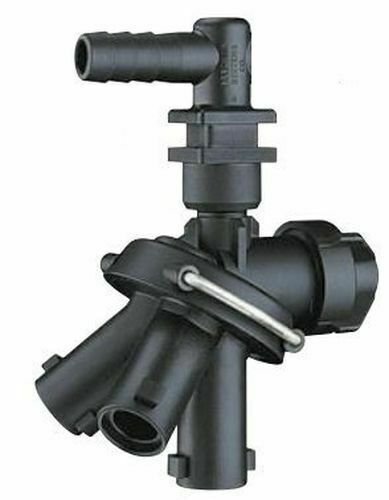 TeeJet Triple Nozzle Body With 1/2 Inch Hose Barb Elbow - 24230A-1-540-NYB