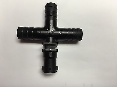 TeeJet Single Nozzle Body Hose Cross fits 3/4" ID Hose - 18721-113-785-NYB