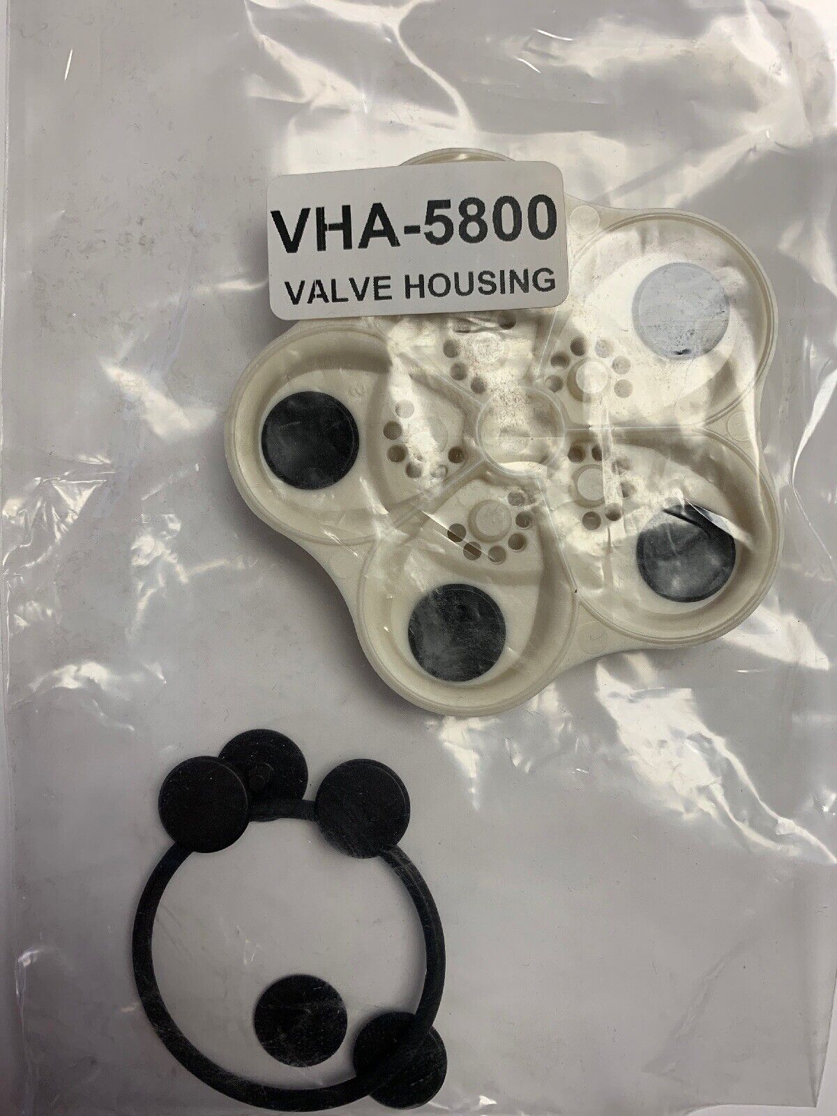 Delavan Valve Housing Assembly for 5800 and 5900 Series Pumps - VHA-5800